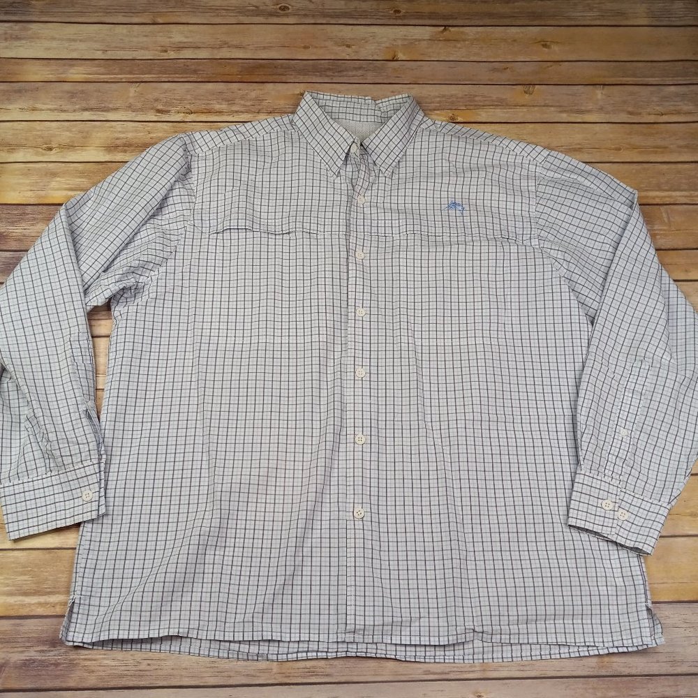Bass Pro Vented Fishing Shirt 2XL Plaid Long Sleeve Button Down